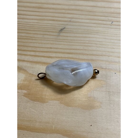 Polished Faux Scottish Chalcedoney Crystal Pendant - Picture 2 of 3